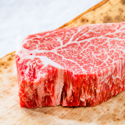 100% Japanese Wagyu Beef, A-5 Grade, Filet Mignon
